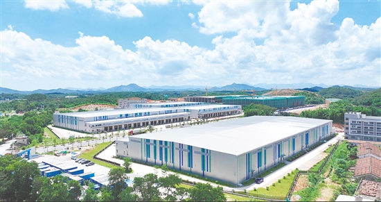 省农产品加工示范区白沙园区冷链物流一期正式投入运营,成功引进懿嘉预制菜项目及17个冷库客户。 省农产品加工示范区白沙园区冷链物流一期正式投入运营,成功引进懿嘉预制菜项目及17个冷库客户。