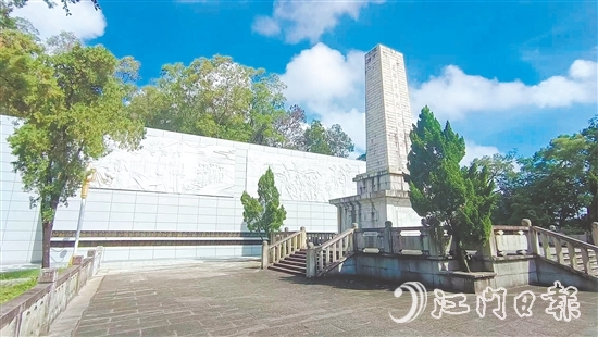 恩平革命烈士纪念碑已换新颜。